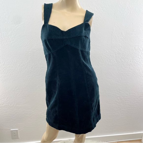 Madewell - Deep Green Corduroy Mini Dress- 4 - Picture 4 of 16